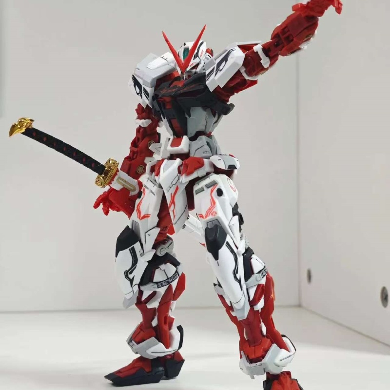 Astray Red Frame Model-58 1/14 - Model Kit Lancelot 评论和价格